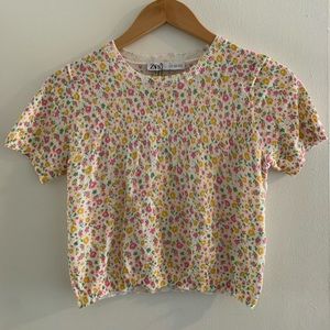 Zara NWT floral crop top